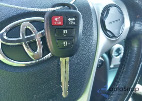 2014 Toyota Camry Se z USA, uszkodzony, nr VIN 4T1BF1FK2EU343071